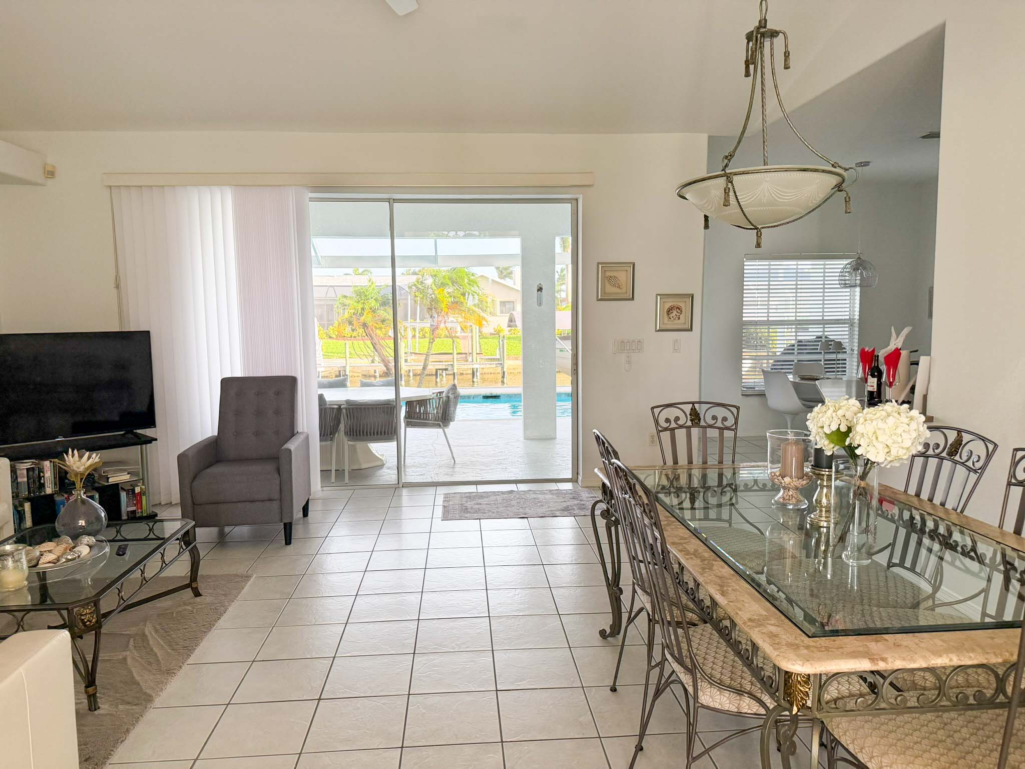 Villa Dolphin – Top Lage, Südausrichtung, Pool & Zugang zum Golf - Bild 9