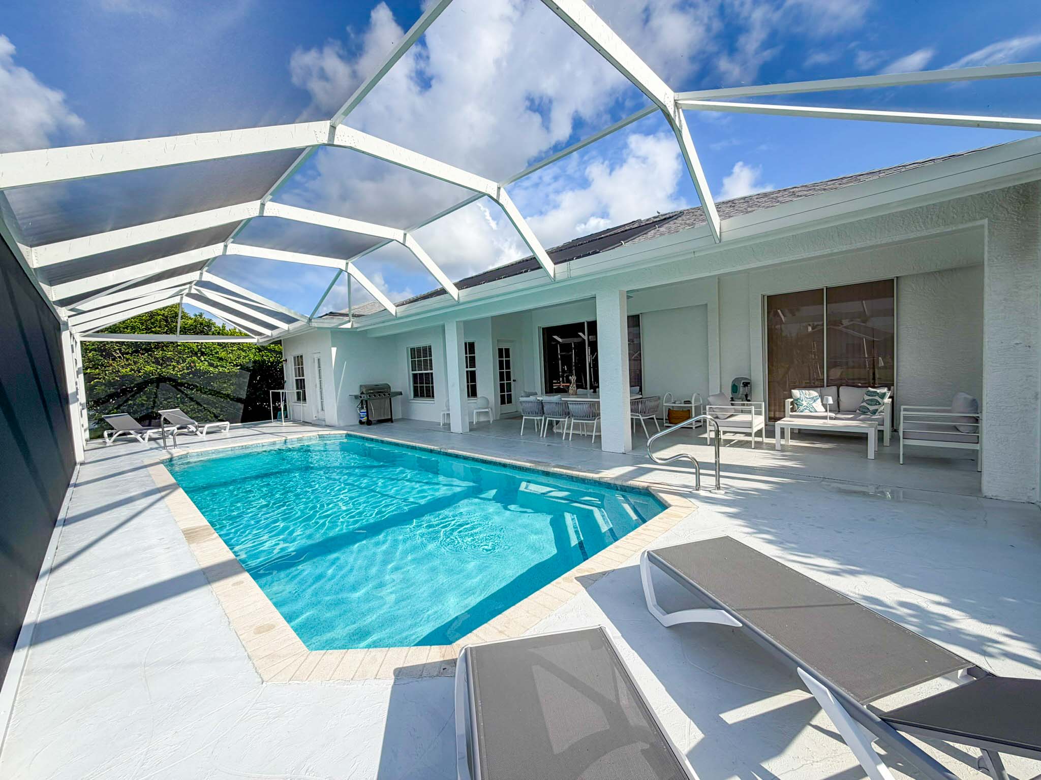 Villa Dolphin – Top Lage, Südausrichtung, Pool & Zugang zum Golf - Bild 40